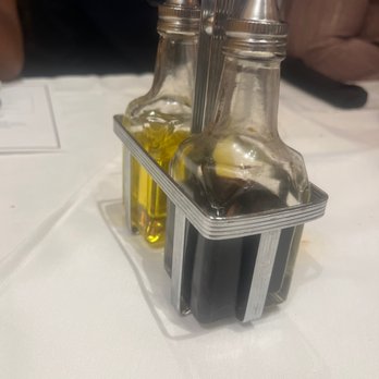 Bravo! Italian Kitchen - Oil and vinegar - Italian Near Me - Livonia, Michigan