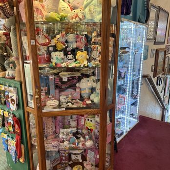 Mission Galleria - Antiques Near Me - Riverside, California Mission Galleria - Antiques Near Me - Riverside, California