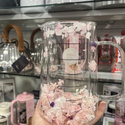 Measuring cup