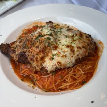 Scopa - Classic chicken cutlet parmigiana - Italian Near Me - Lynn, Massachusetts