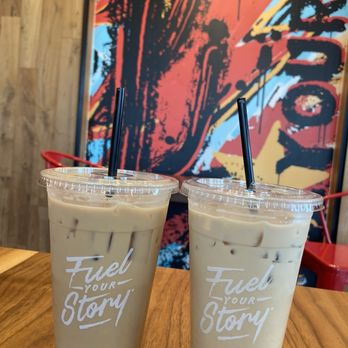 Black Rock Coffee Bar - Iced Caramel Blondie and Iced Irish Coffee - Coffee & Tea Near Me - Katy, Texas