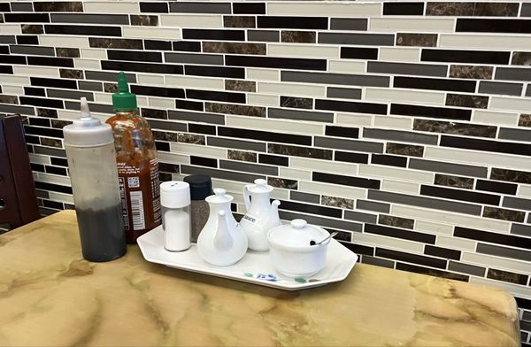 Saigon's Restaurant by null