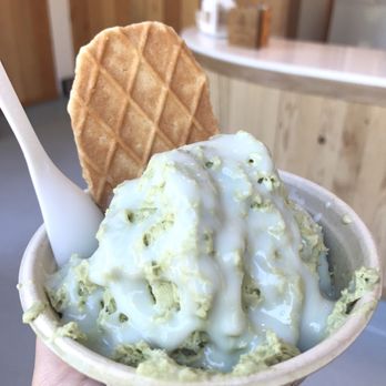 Powder - Green tea with sweet milk glaze (size regular) - Desserts Near Me - San Francisco, California Powder - Green tea with sweet milk glaze (size regular) - Desserts Near Me - San Francisco, California