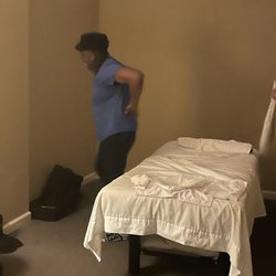 Tao Spa - Feeling good, messaged everything but feet, which she requested