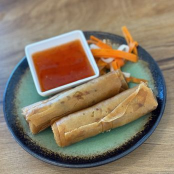 Mint Asian Kitchen - Laotian Near Me - Mequon, Wisconsin
