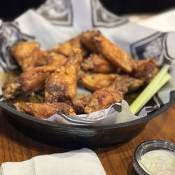 The Goat On Main - Wings