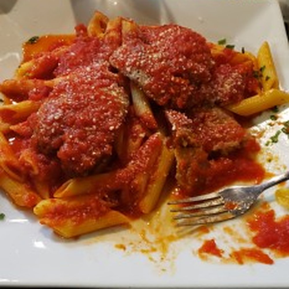 Chili's - Penne with sausage - Bars Near Me - Elizabeth, New Jersey Chili's - Penne with sausage - Bars Near Me - Elizabeth, New Jersey