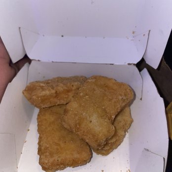 McDonald's - 4 Piece McNuggets in a 6 Piece McNuggets box - Fast Food Near Me - Rockland, Massachusetts McDonald's - 4 Piece McNuggets in a 6 Piece McNuggets box - Fast Food Near Me - Rockland, Massachusetts