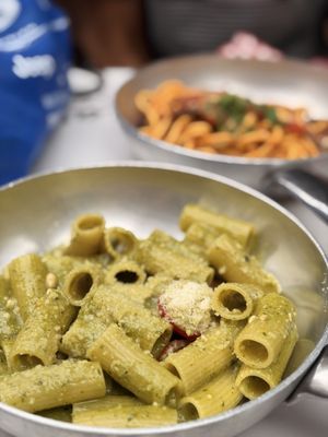 Tonnarello | Paglia by null