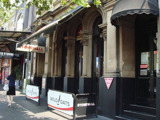 Stonewall Hotel by null