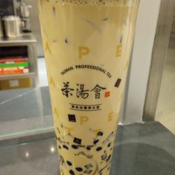 TP Tea - 3Q TP Milk Tea (tapioca pearls, coffee jelly and QQ noodles) $8.25. I got 30% sweet, less ice.