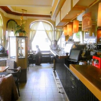 Cafe Falk - Front dining area in Trans-Danubia Café Falk - Pubs Near Me - Vienna, 9