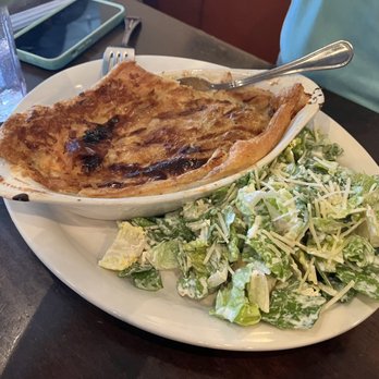 Sidewinders - Chicken pot pie that came with salad - New American Near Me - Jackson, Wyoming Sidewinders - Chicken pot pie that came with salad - New American Near Me - Jackson, Wyoming