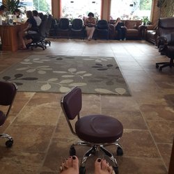 Top Nails - Just finished the pedicure! So happy with the result
