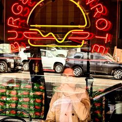 Burger She Wrote - Front window