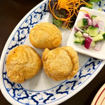One Dee Siam - 2.Curry Puff - Thai Near Me - Jersey City, New Jersey One Dee Siam - 2.Curry Puff - Thai Near Me - Jersey City, New Jersey