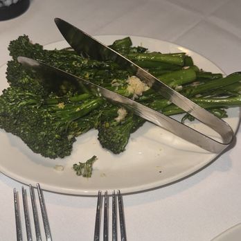 Del Frisco's Double Eagle Steakhouse - Roasted Broccolini - Steakhouses Near Me - Dallas, Texas Del Frisco's Double Eagle Steakhouse - Roasted Broccolini - Steakhouses Near Me - Dallas, Texas