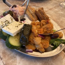 Bellevue Resto-Grill - Assiette apéros grecs à partager