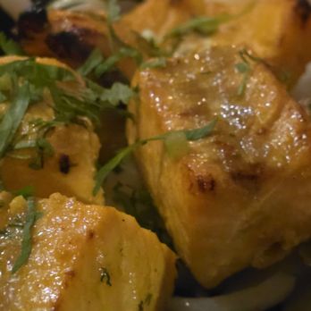 The India - Monument - Salmon tikki - Indian Near Me - London, XGL