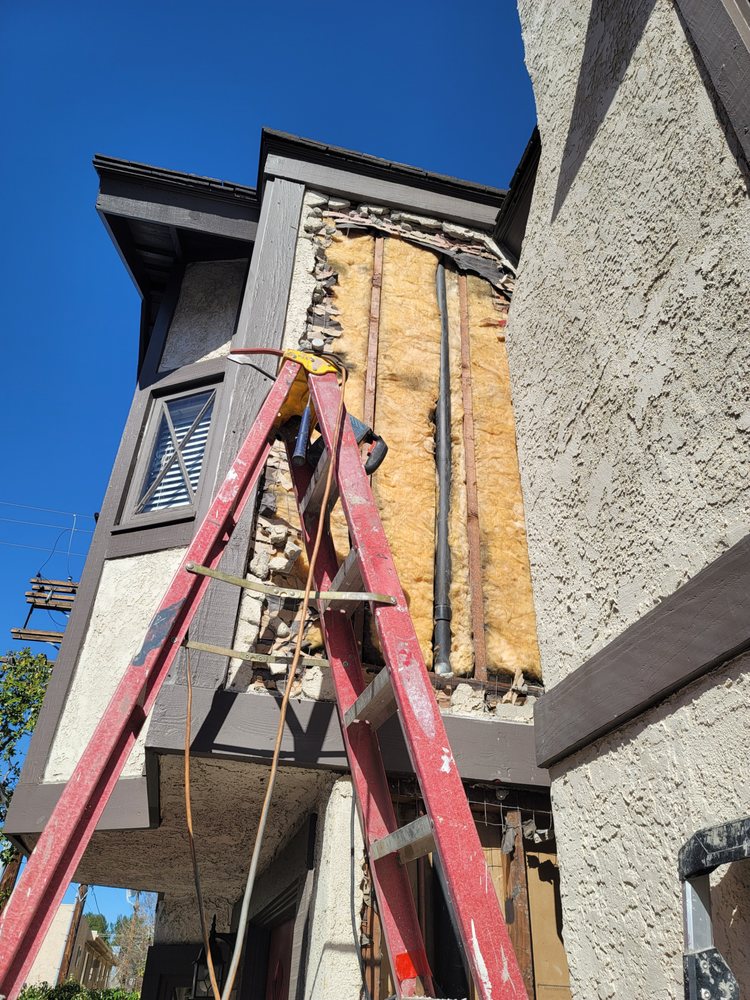 Slide of SG Construction & Roofing