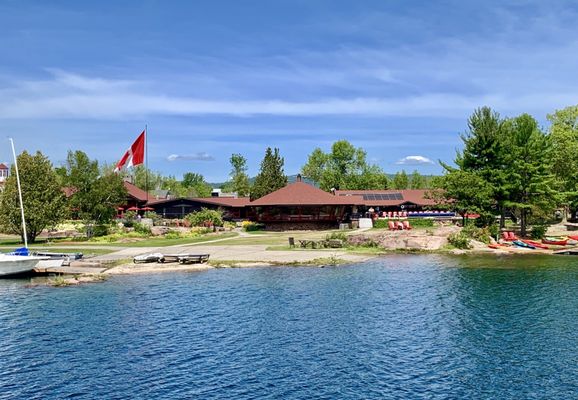 Killarney Mountain Lodge & Conference Centre by null