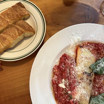 Lo Coco's - Italian Near Me - Berkeley, California