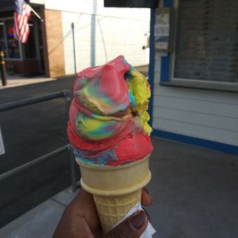 Hibbard's Custard & Drive In - Fast Food Near Me - Lewiston, New York