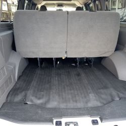 Affordable Van Rentals - Need cargo space? here goes 12 seater with space