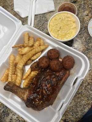 WINNER'S CIRCLE BBQ by null