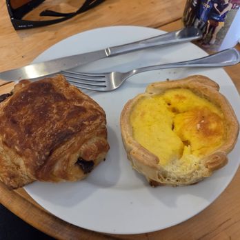 Far Breton Bakery - Chocolate croissant and cheese quiche - Bakeries Near Me - Madison, Wisconsin