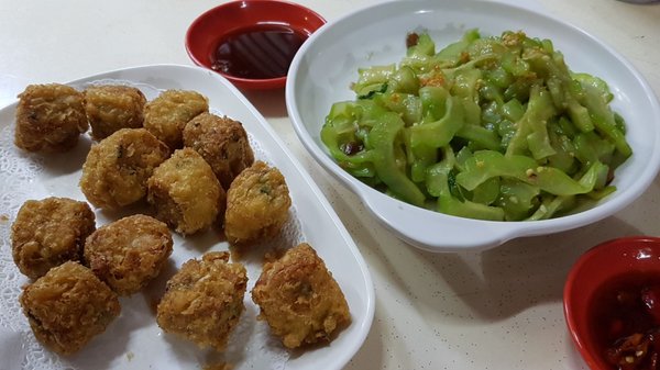 Seng Kee Black Chicken Herbal Soup Pte Ltd by null