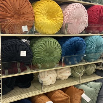 Hobby Lobby - Pretty pillows - Arts & Crafts Near Me - Winter Springs, Florida Hobby Lobby - Pretty pillows - Arts & Crafts Near Me - Winter Springs, Florida