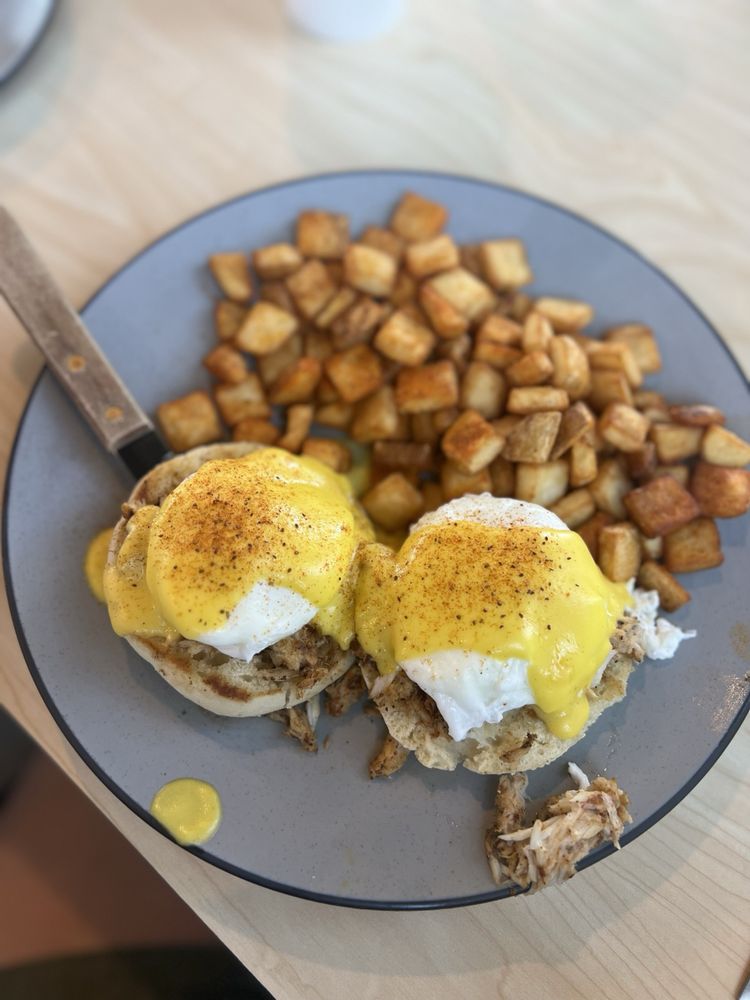 WHISK & GRIND 65 Photos & 46 Reviews 410 N Atlantic Ave, Cocoa