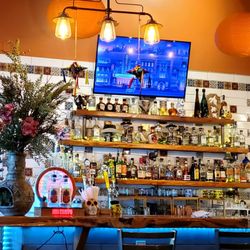Taqueria El Maguey - Photo of the bar at Taqueria El Maguey.