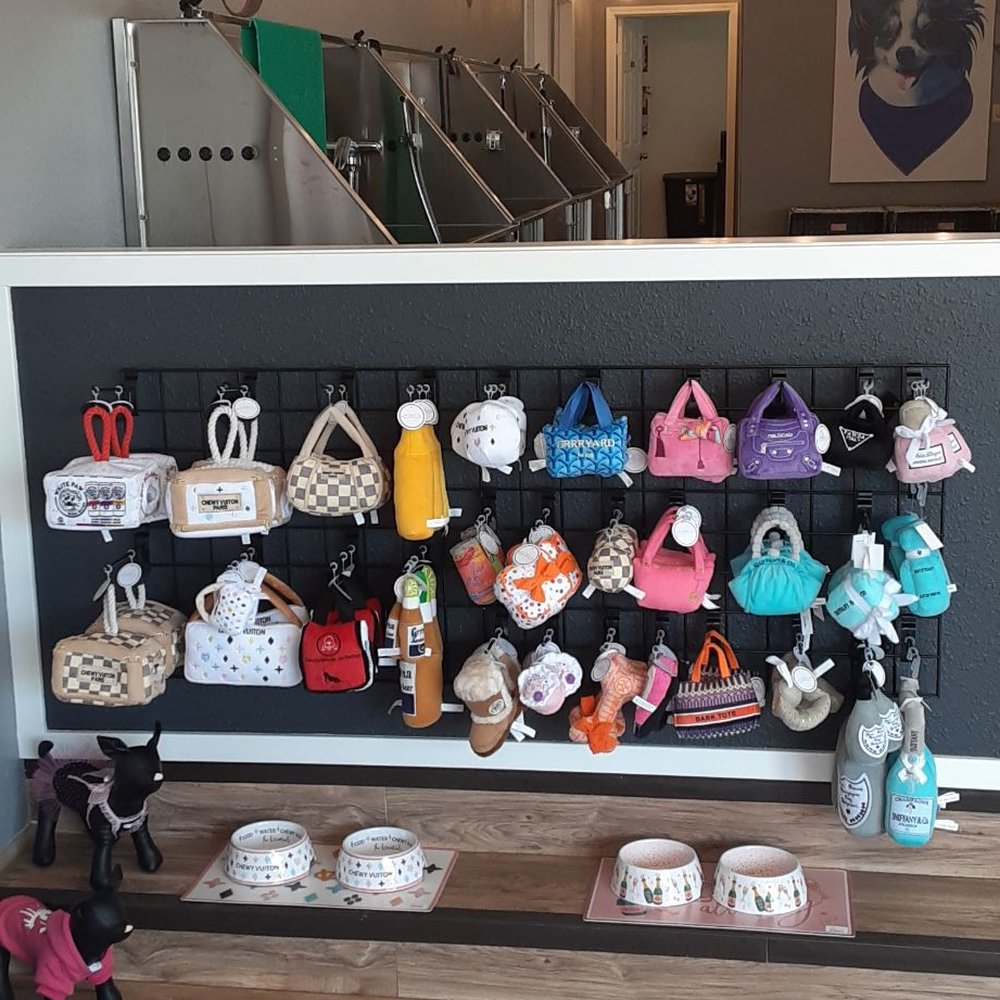 Bitches N Bubbles - Designer essentials for your companions - Pet Groomers Near Me - Long Beach, California Bitches N Bubbles - Designer essentials for your companions - Pet Groomers Near Me - Long Beach, California