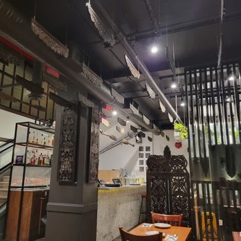 Banana Leaf - Interiors - Malaysian Near Me - Vancouver, British Columbia