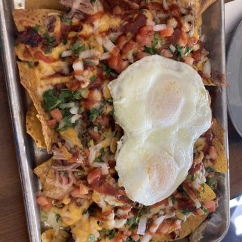 Smoke Daddy - Pulled pork Pulled Meat Nachos w an egg - Barbeque Near Me - Chicago, Illinois Smoke Daddy - Pulled pork Pulled Meat Nachos w an egg - Barbeque Near Me - Chicago, Illinois