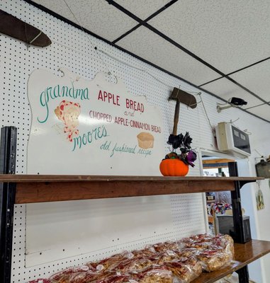 Apple Charlie's Orchards by null