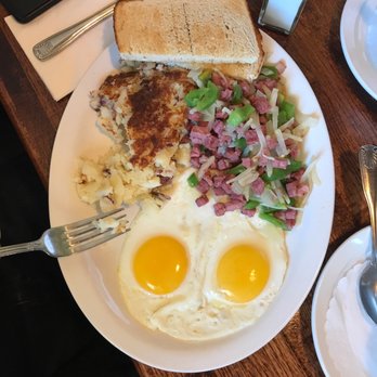 Rusty Pelican Cafe - Corned Beef Hash - Desserts Near Me - Mill Creek, Washington