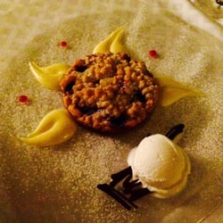 Trattoria da Nanni - Warmer Kirschkuchen mit Streuseln