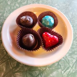 The Hot Chocolatier-St Elmo - Truffles :)