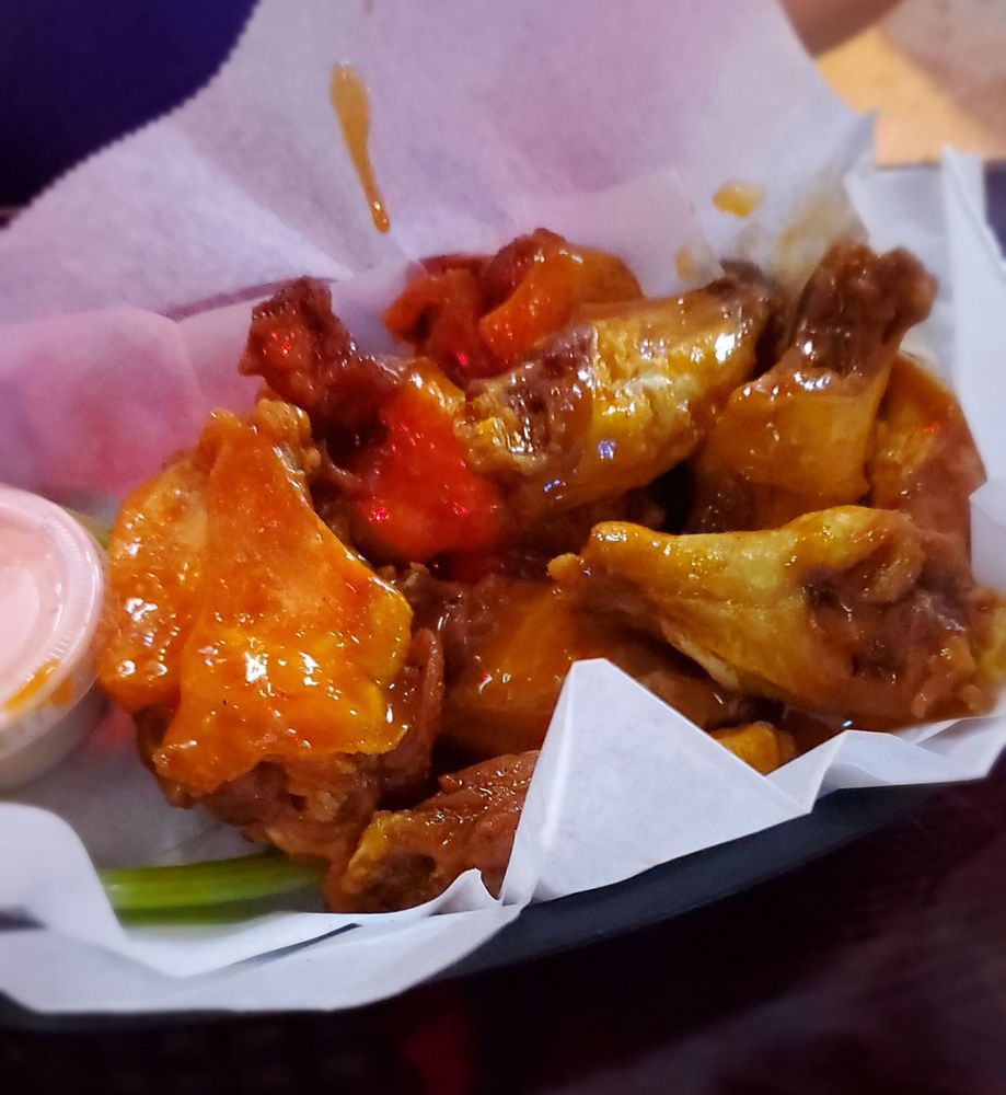 THE ANCHOR BAR Updated October 2024 84 Photos & 142 Reviews 514 N