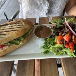 EVO Kitchen & Bar - Sandwich. Average.