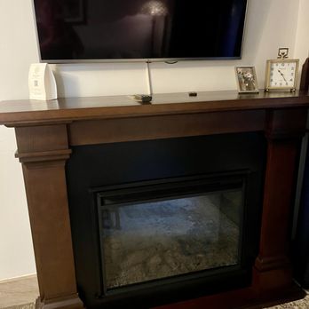 Celeste St. Paul Hotel + Bar - Fireplace in the suite - Hotels Near Me - Saint Paul, Minnesota Celeste St. Paul Hotel + Bar - Fireplace in the suite - Hotels Near Me - Saint Paul, Minnesota