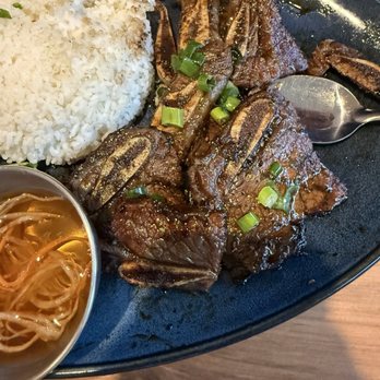 Quan Ong Sau - Beef short ribs - Vietnamese Near Me - Everett, Washington