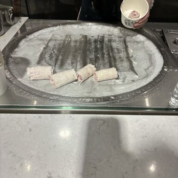 Cryo Rolls - Ice Cream & Frozen Yogurt Near Me - Bellingham, Washington