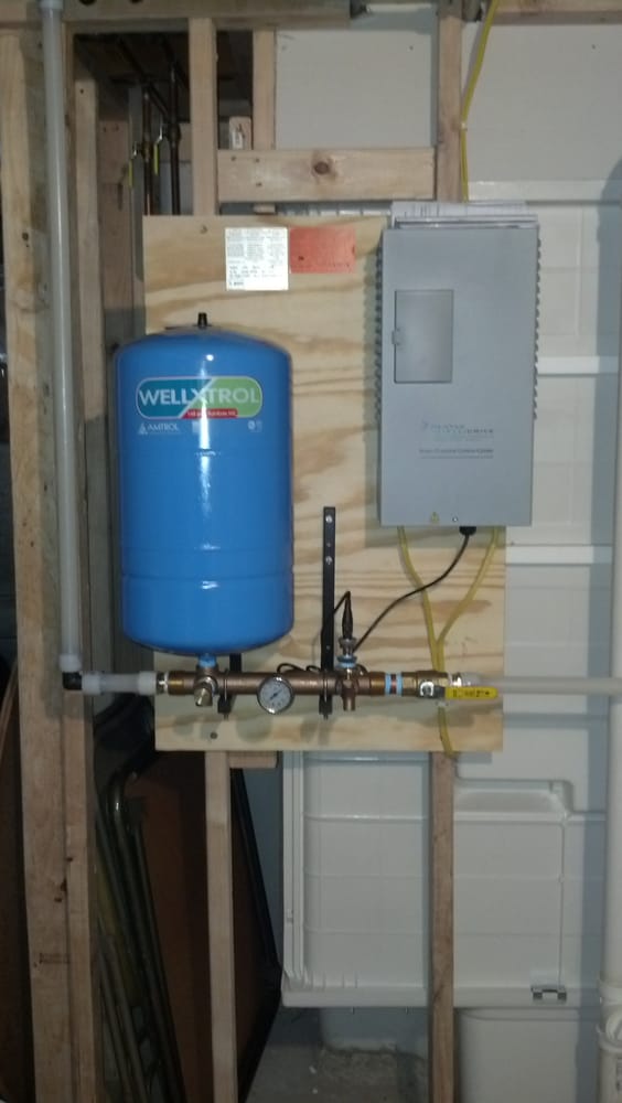 Slide of Bloyer Well & Pump