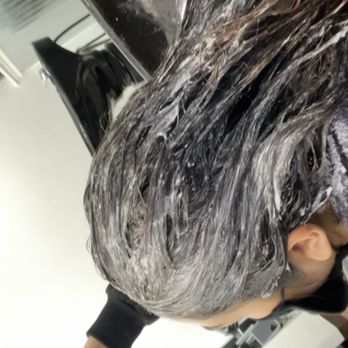 Moda Organic Salon and Spa - 1/3 of my head bleach - Hair Salons Near Me - Renton, Washington