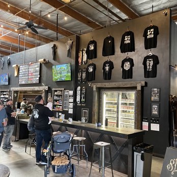 BLACK PLAGUE Brewing - customers at the bar - Breweries Near Me - Oceanside, California BLACK PLAGUE Brewing - customers at the bar - Breweries Near Me - Oceanside, California