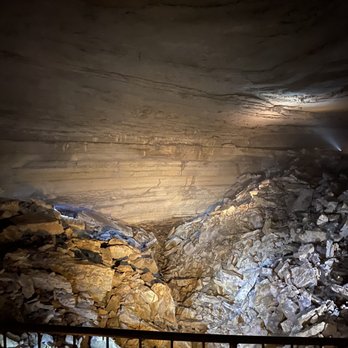 Cathedral Caverns State Park - Parks Near Me - Woodville, Alabama